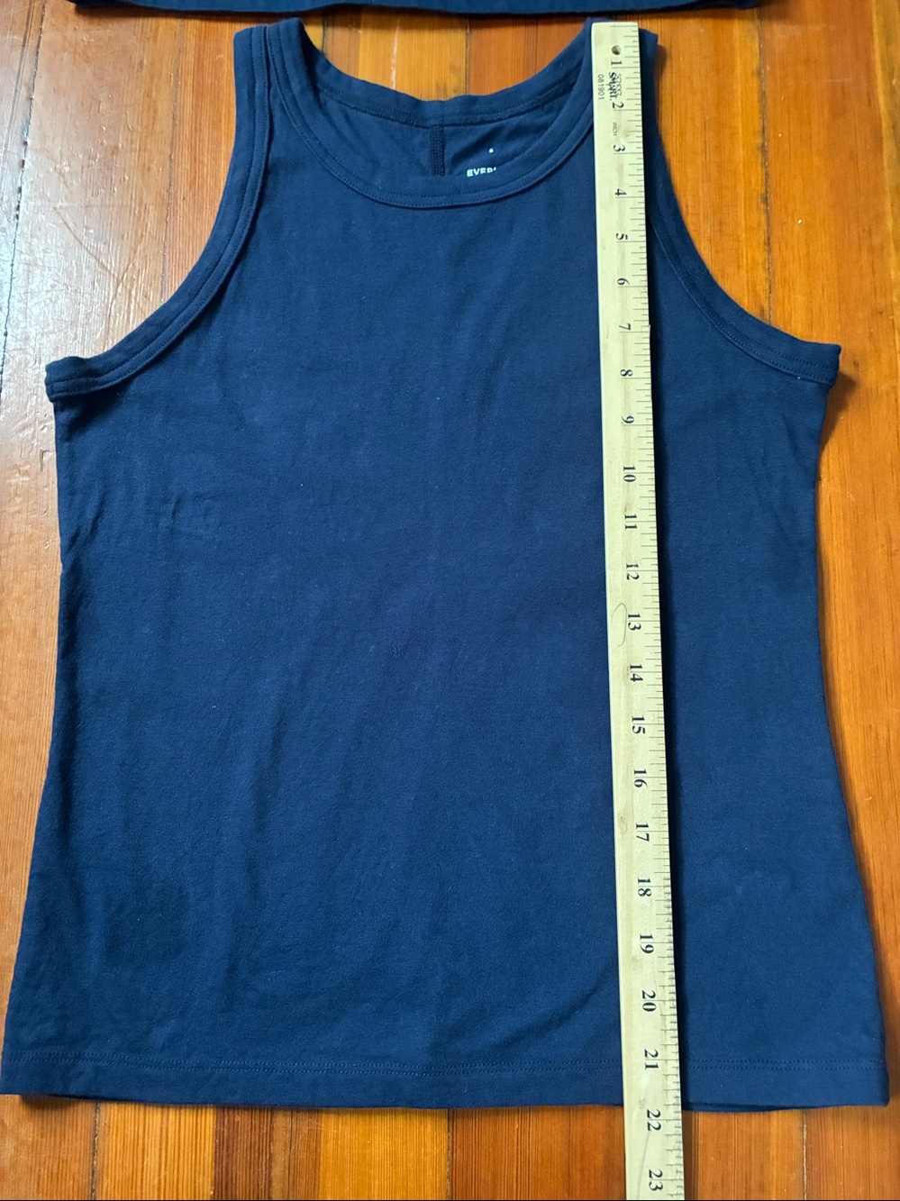 Everlane 100% organic cotton tank top size S fits like XS - Picture 3 of 9
